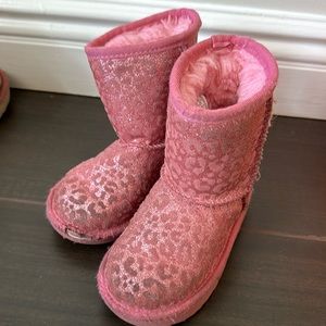 Girls UGGs size 8.  Pink leopard glitter boots.